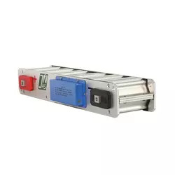 Công cụ khẩn cấp trên ô tô Mô-đun siêu tụ điện 12v 200f cho bộ dự trữ năng lượng khởi động ô tô