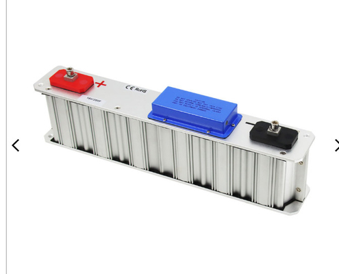 Công cụ khẩn cấp trên ô tô Mô-đun siêu tụ điện 12v 200f cho bộ dự trữ năng lượng khởi động ô tô
