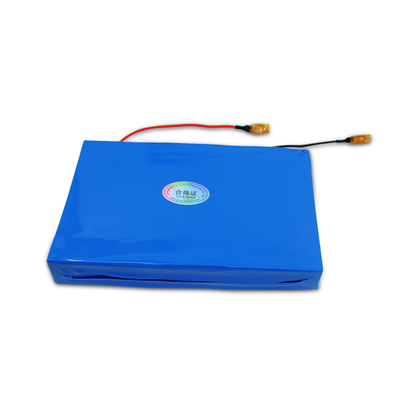 Mô-đun siêu tụ điện lai 16v 1000F cho nguồn điện ô tô / Khởi động ô tô khẩn cấp